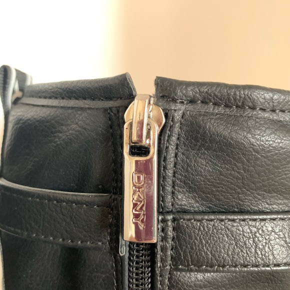 NWT- DKNY GIRL MOTO BOOTS - Picture 8 of 10